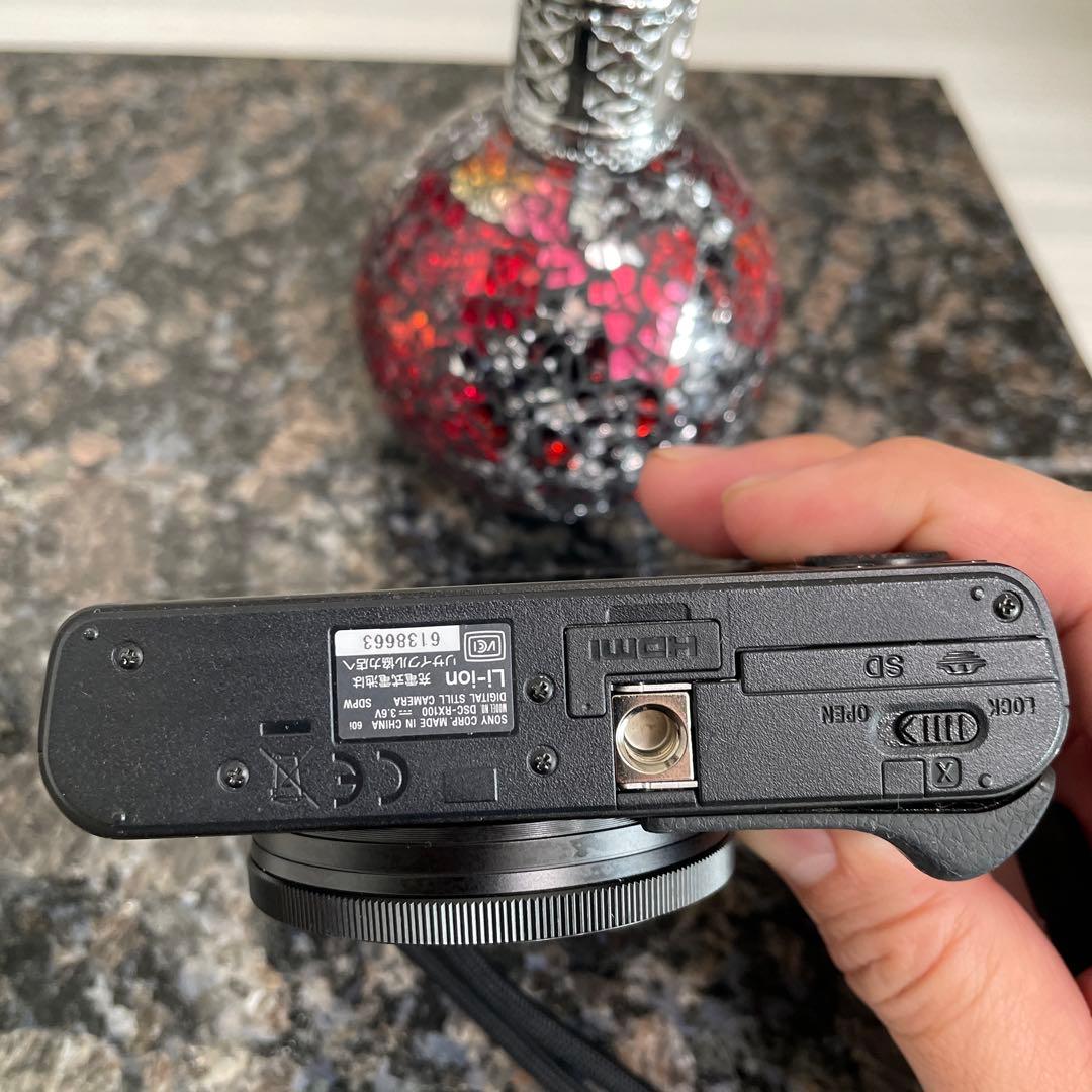 本日限定価格　美品　Sony Cyber-shot DSC-RX100 デジカメ