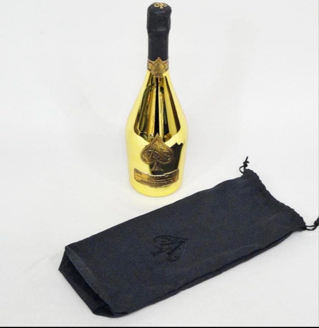 Armand de Brignac ゴールドシャンパン 750ml