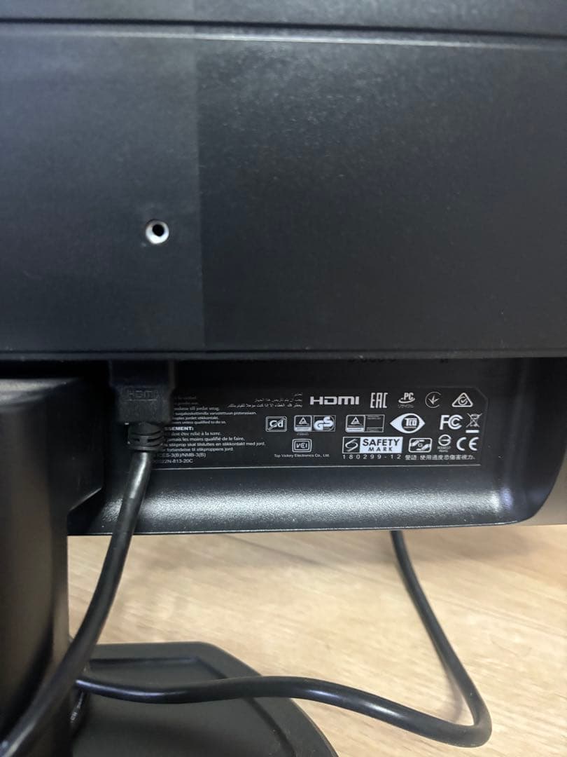 WTW 塚本無線PoEカメラ、モニター、ハードディスクセット品