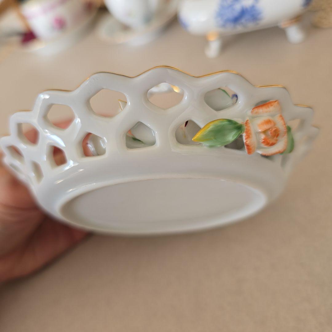 花柄陶器バスケット