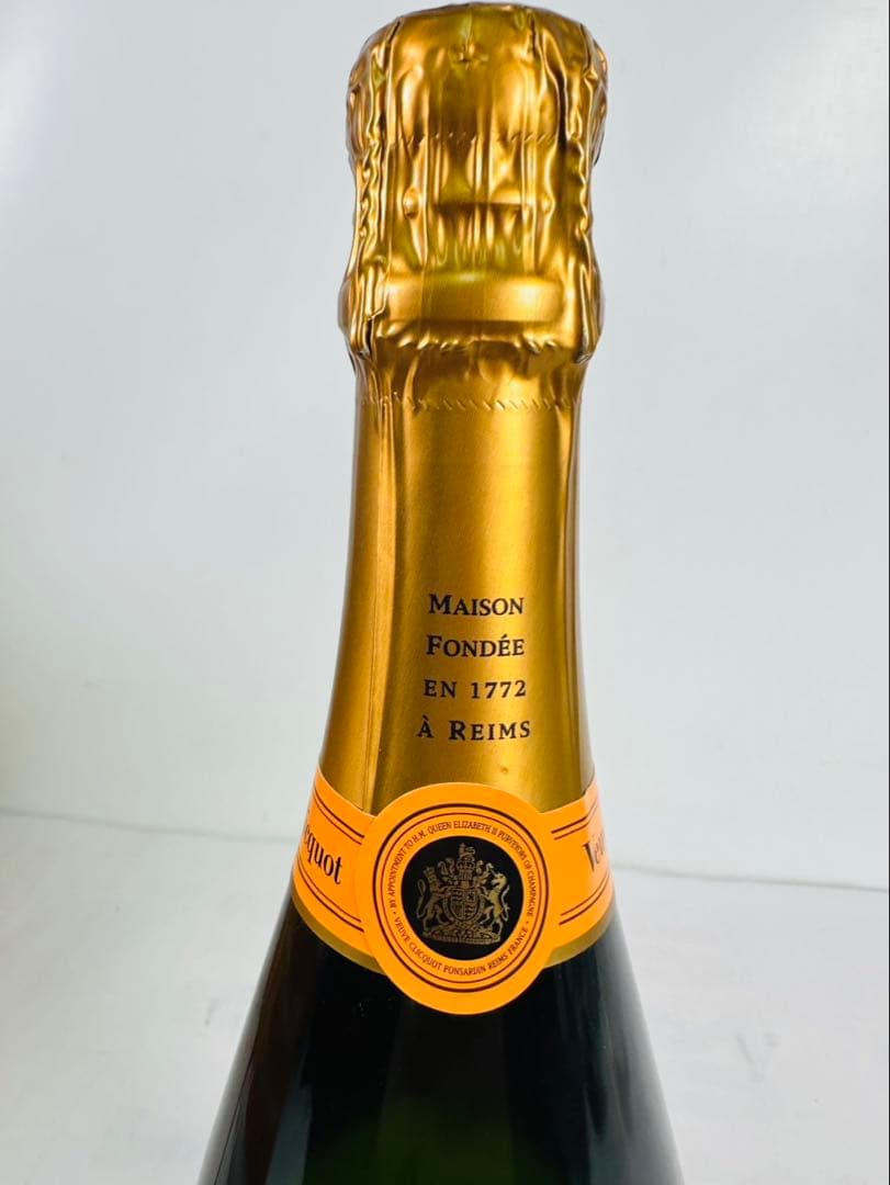 【保管品】 ヴーヴクリコ　 イエローラベル　 Veuve Clicquot