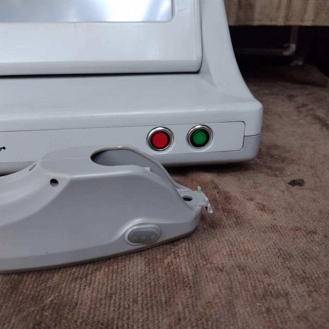 美顔器 液晶画面 ハンドピース付き