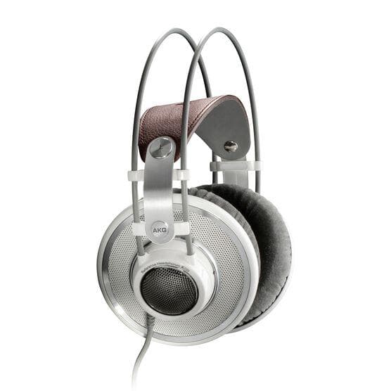 AKG K701ヘッドフォン