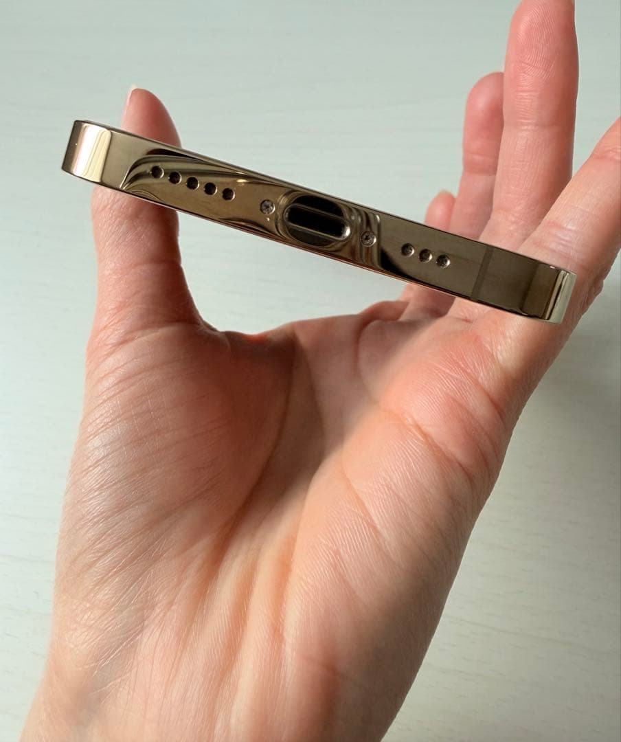 【極美品】iPhone 12 pro ゴールド 256GB 箱付き　即日発送