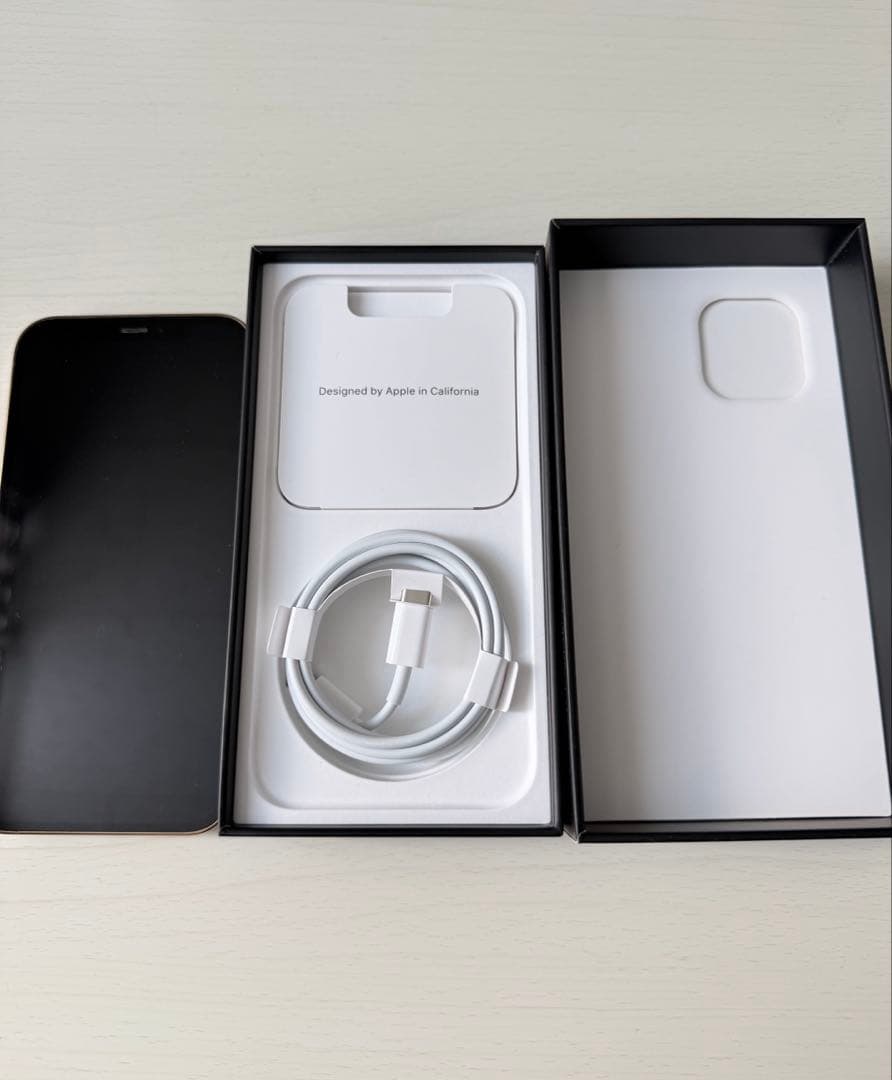 【極美品】iPhone 12 pro ゴールド 256GB 箱付き　即日発送
