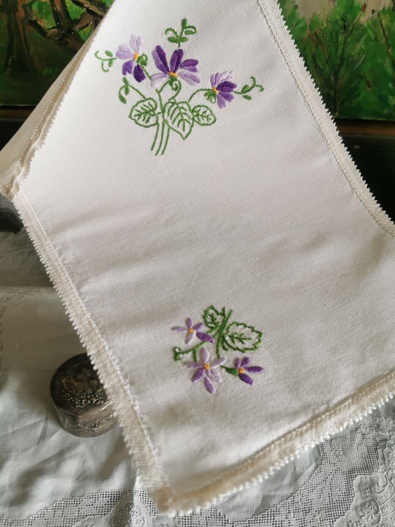 アンティーク/ヴィンテージ フランス 菫の刺繍クロス コットンリネン メティス風