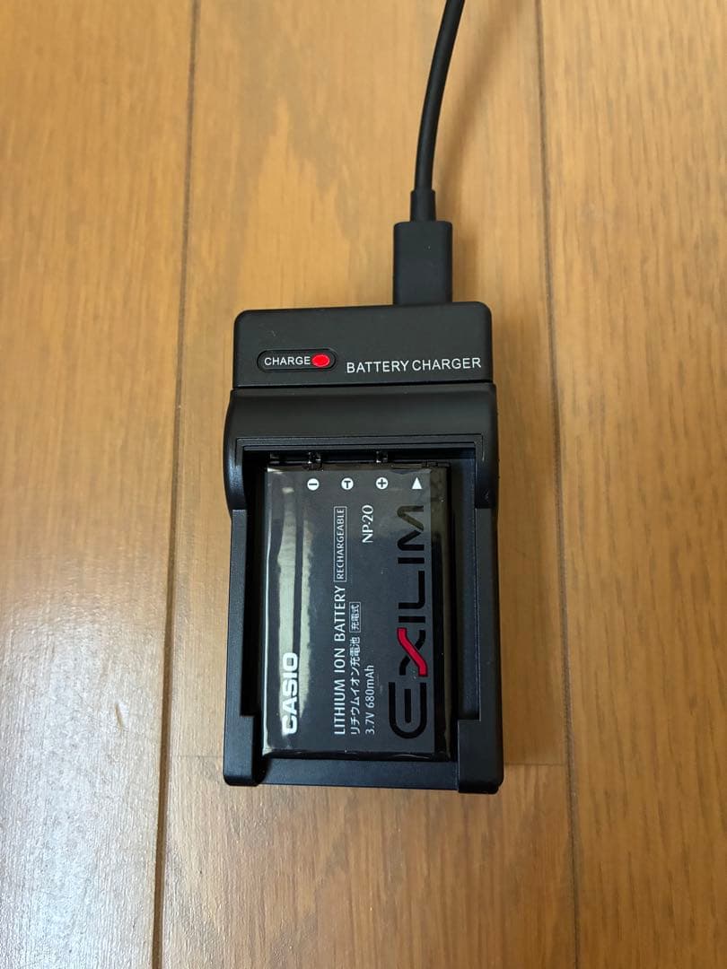 【動作OK】CASIO EXILIM EX-S100 充電器付