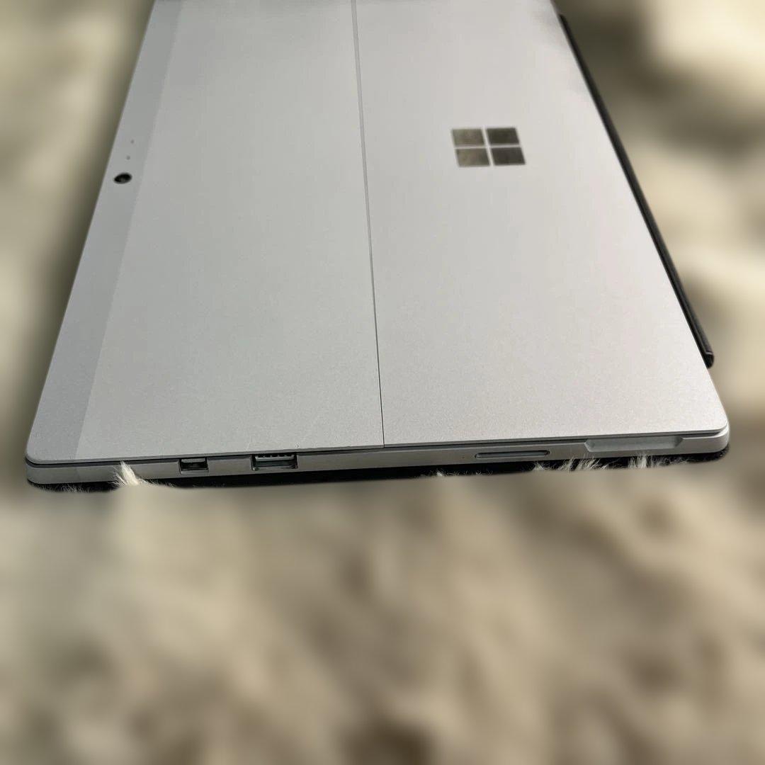 Surface Pro 5 Core i5-7300U 12.3インチ