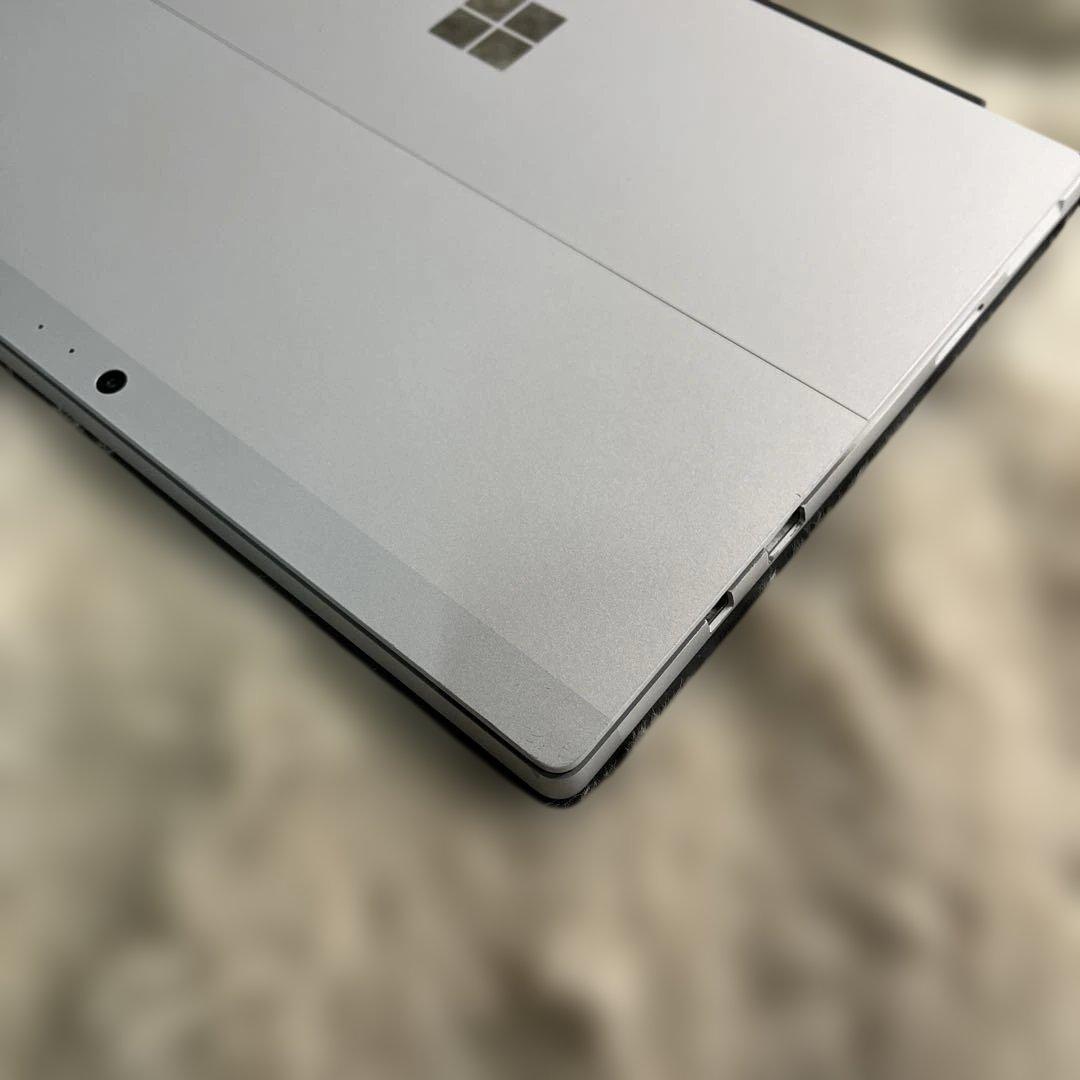 Surface Pro 5 Core i5-7300U 12.3インチ