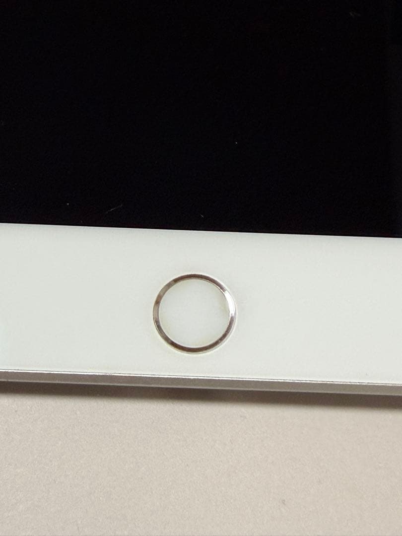 iPad mini シルバー 7.9インチ 本体 MUU52J/A