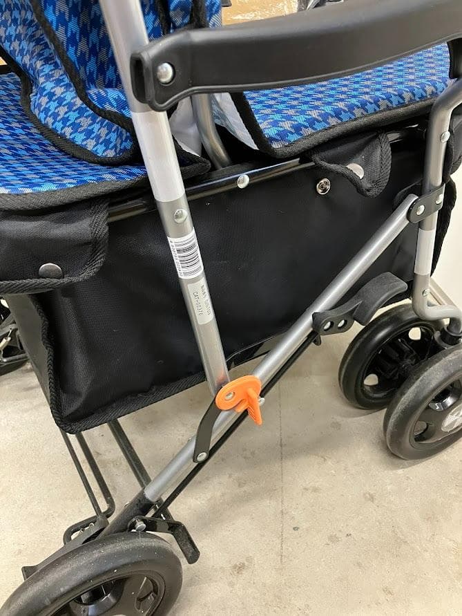 未使用品　幸和製作所　TACAOF　シルバーカー　SIST03　カウート