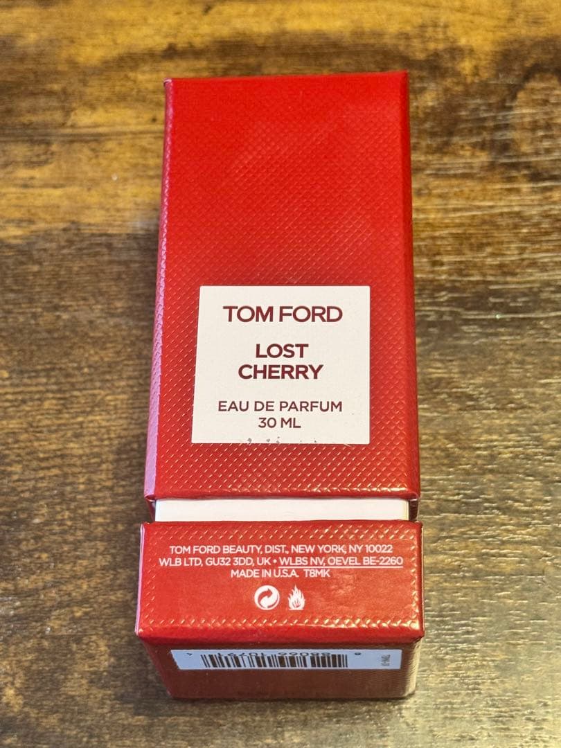 トムフォード ロストチェリー オードパルファム スプレィ 30ml