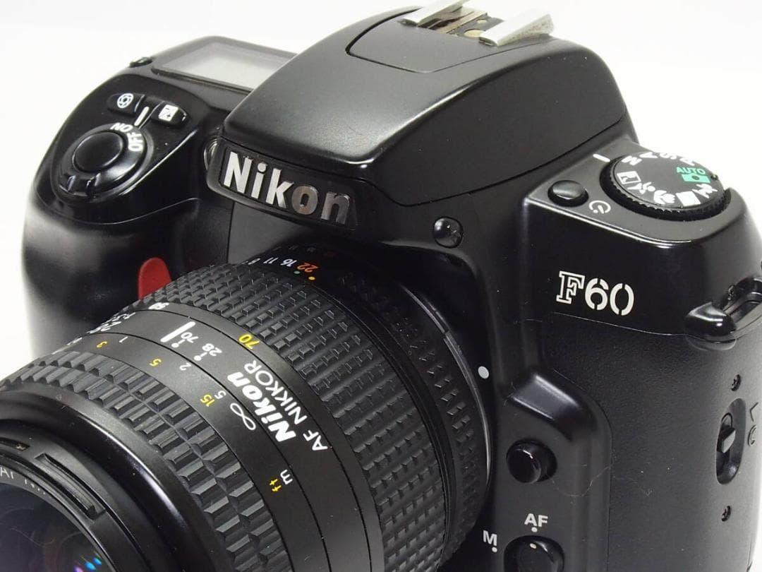 ■美品■ Nikon F60 + AF 28-70mm F3.5-4.5 D