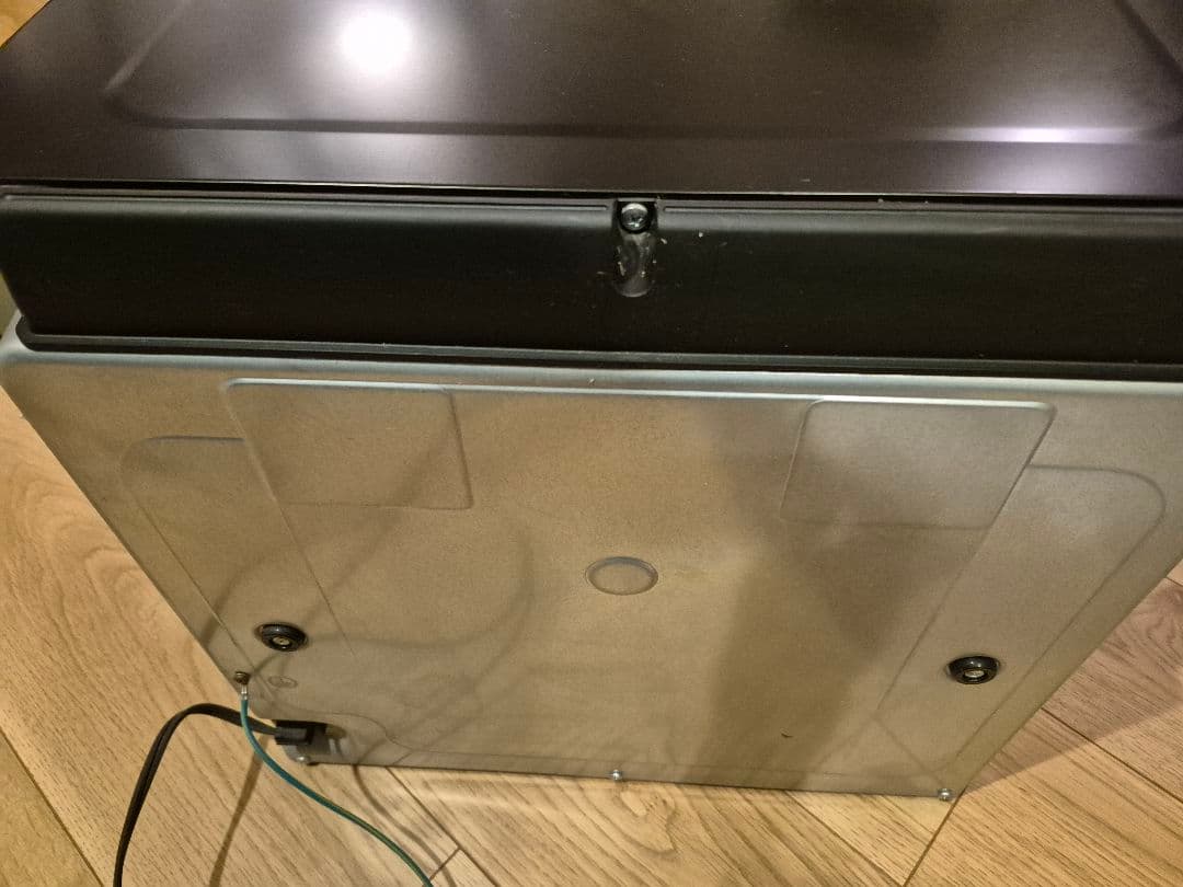 TOSHIBA　 石窯ドーム　オーブンレンジ 　ER-RD3000（R）