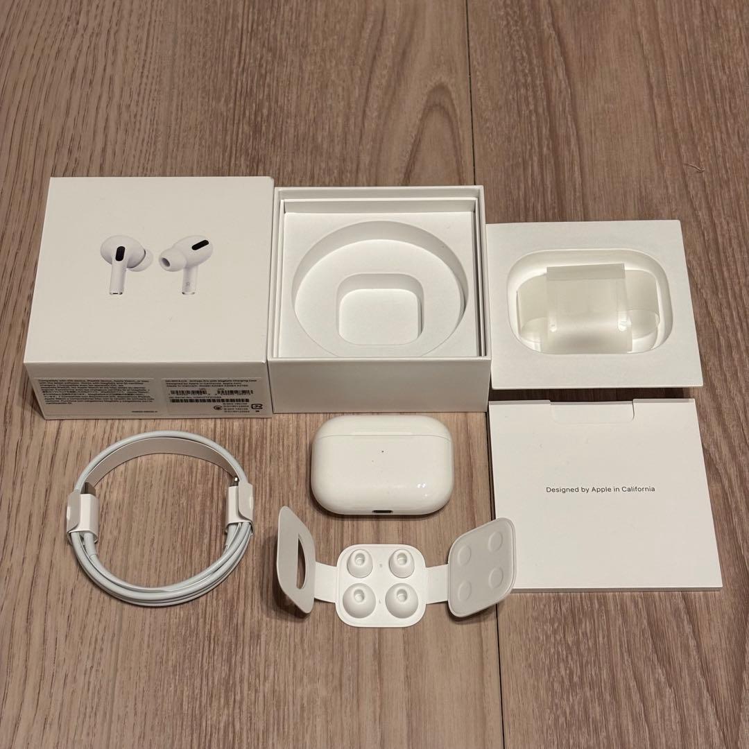 AirPods Pro 本体 充電ケース付き 第１世代