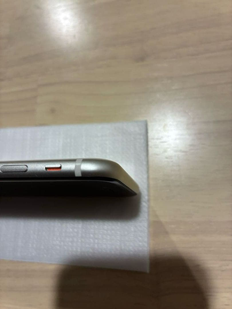 【中古】iPhoneSE3 128GB SIMフリー 本体のみ