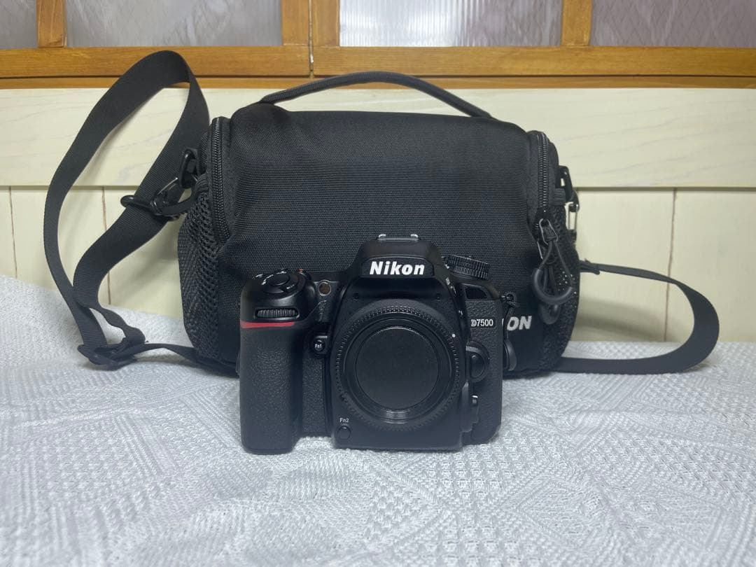 Nikon D7500 デジタル一眼レフカメラ