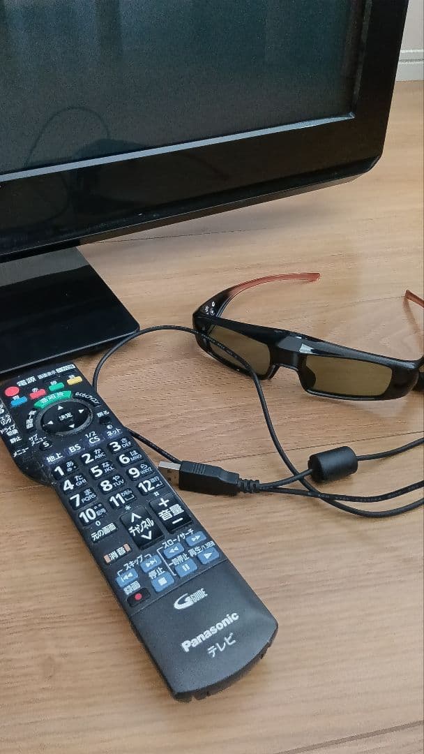 【紅雨涙月】VIERA　Panasonic42型3Dプラズマテレビ