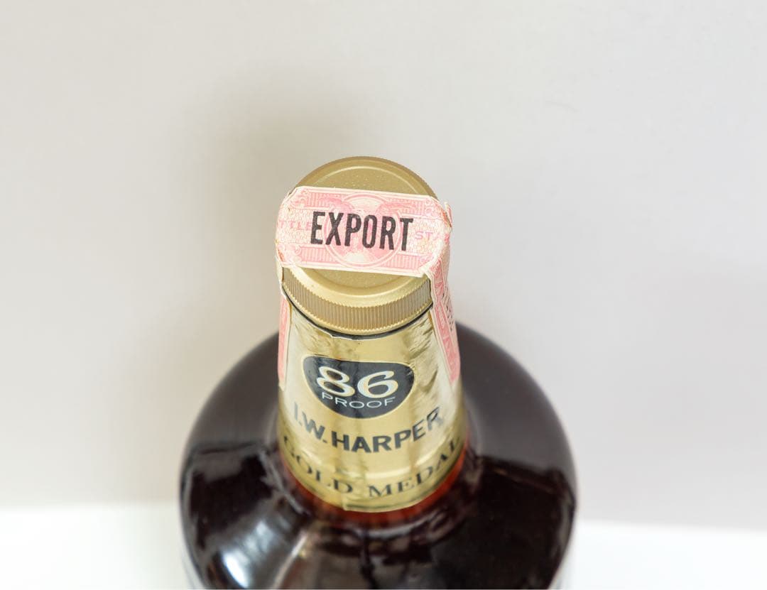 I.W. Harper バーボンウイスキー 86 proof 4年熟成