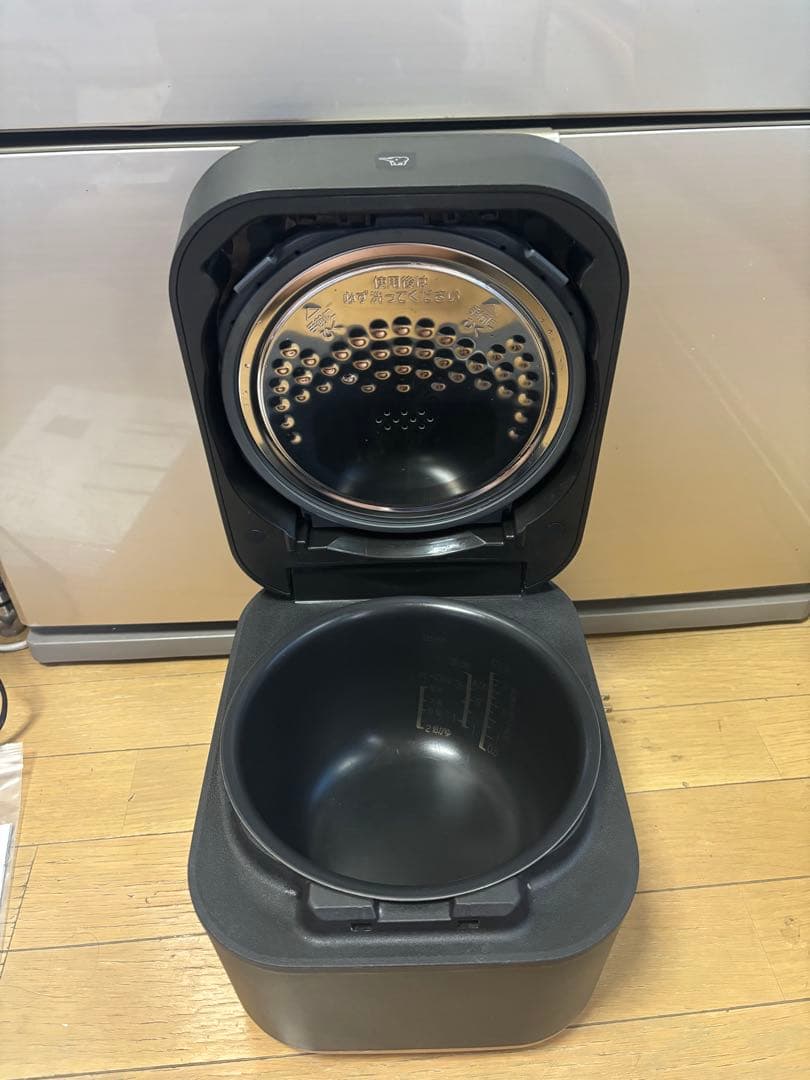ZOJIRUSHI NW-SA10-BA 5.5合 2020年製