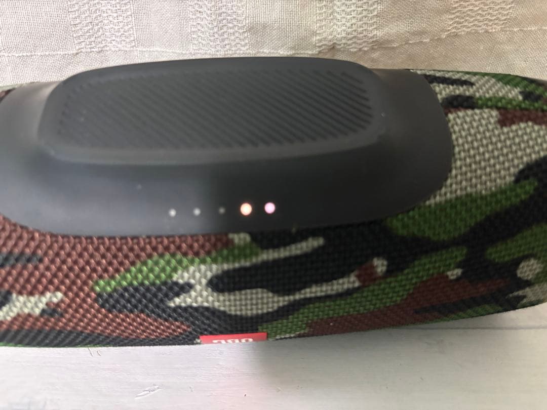 た*い様 【動作確認済み】JBL 迷彩 ワイヤレススピーカー