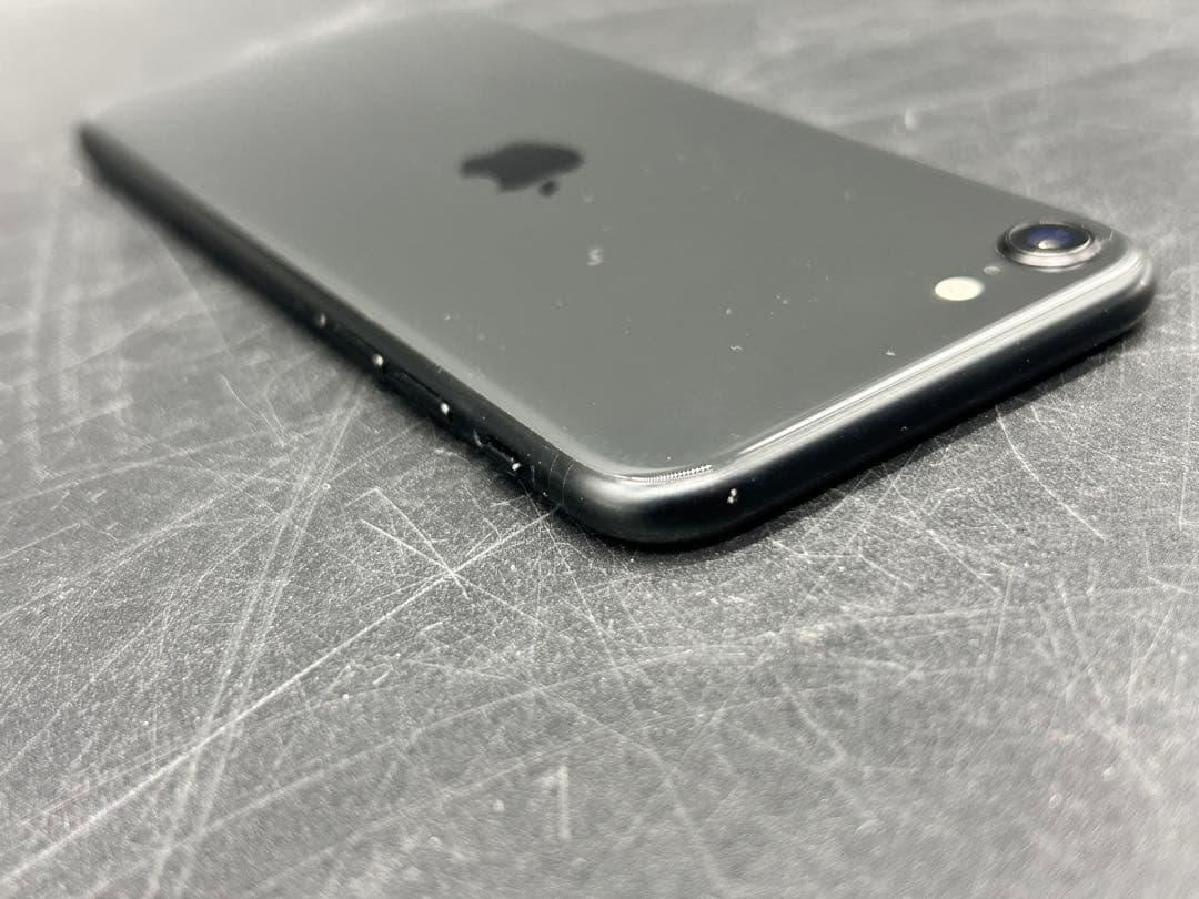 iPhone SE 第2世代 64GB SIMフリーMHGP3J/A A2782