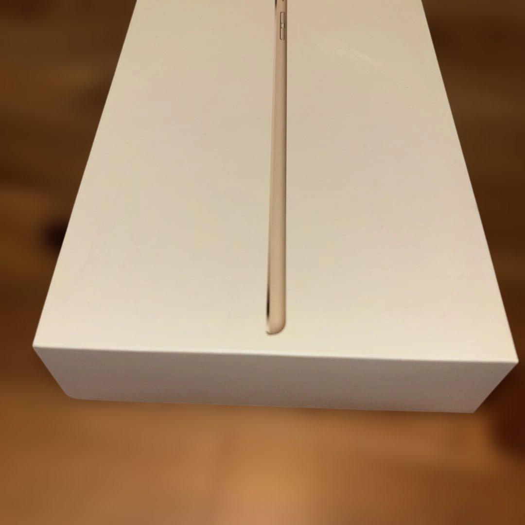 ス*コ様 MK782J/A iPad mini4 128GB Gold