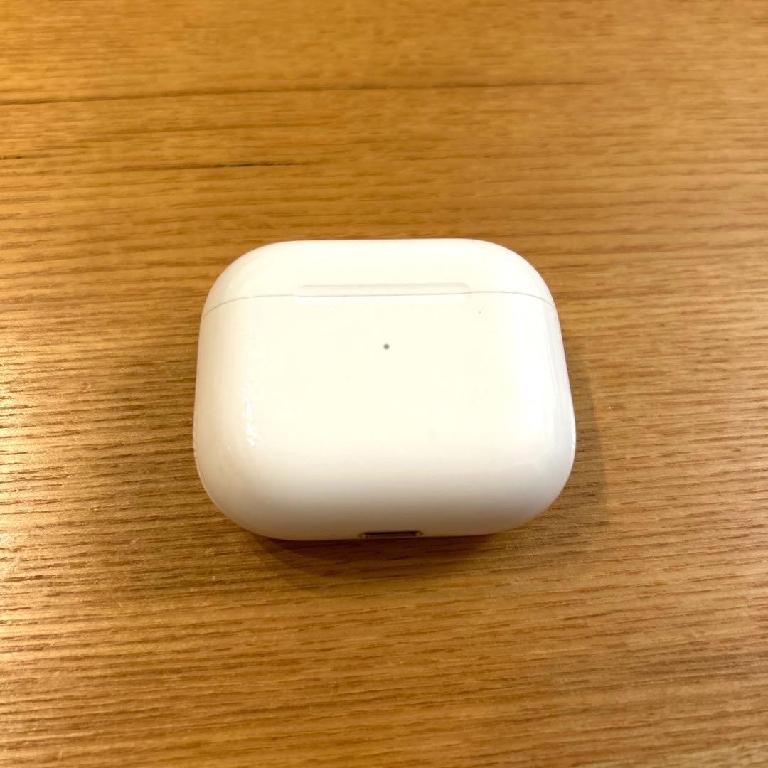 Apple アップル 純正 AirPods(第3世代) イヤホン ケース付き