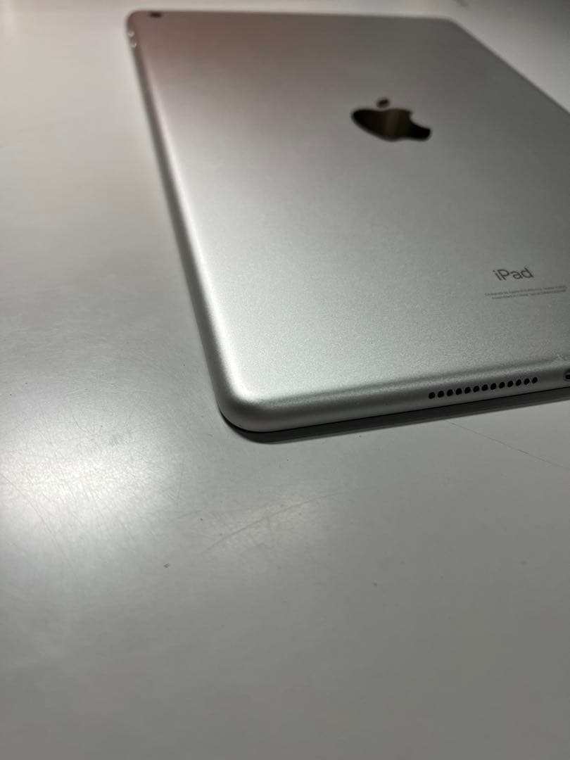 Apple iPad (第9世代) 64GB スペースグレー