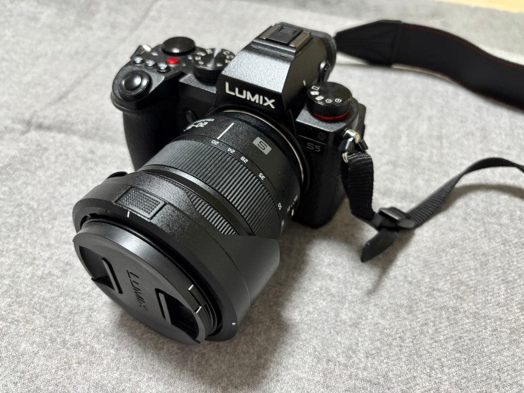 LUMIX DC-S5K-K 標準ズームレンズキット20-60mm