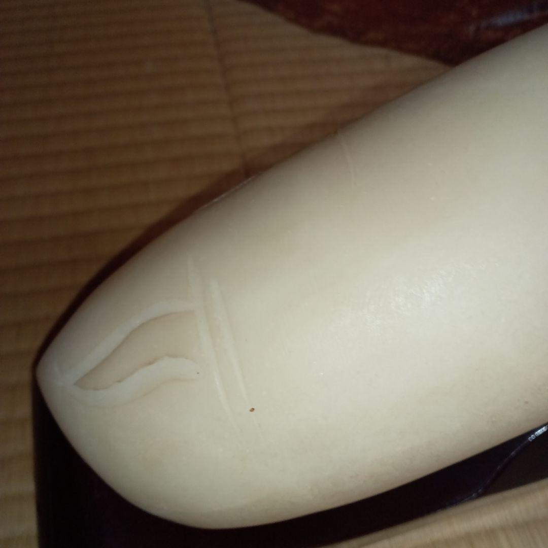 翡翠 大根型彫刻 木製台座付き