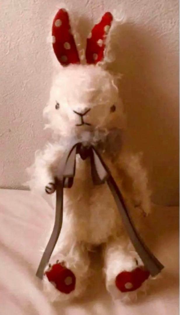 ハンドメイド　テディラビット　ホイップちゃん