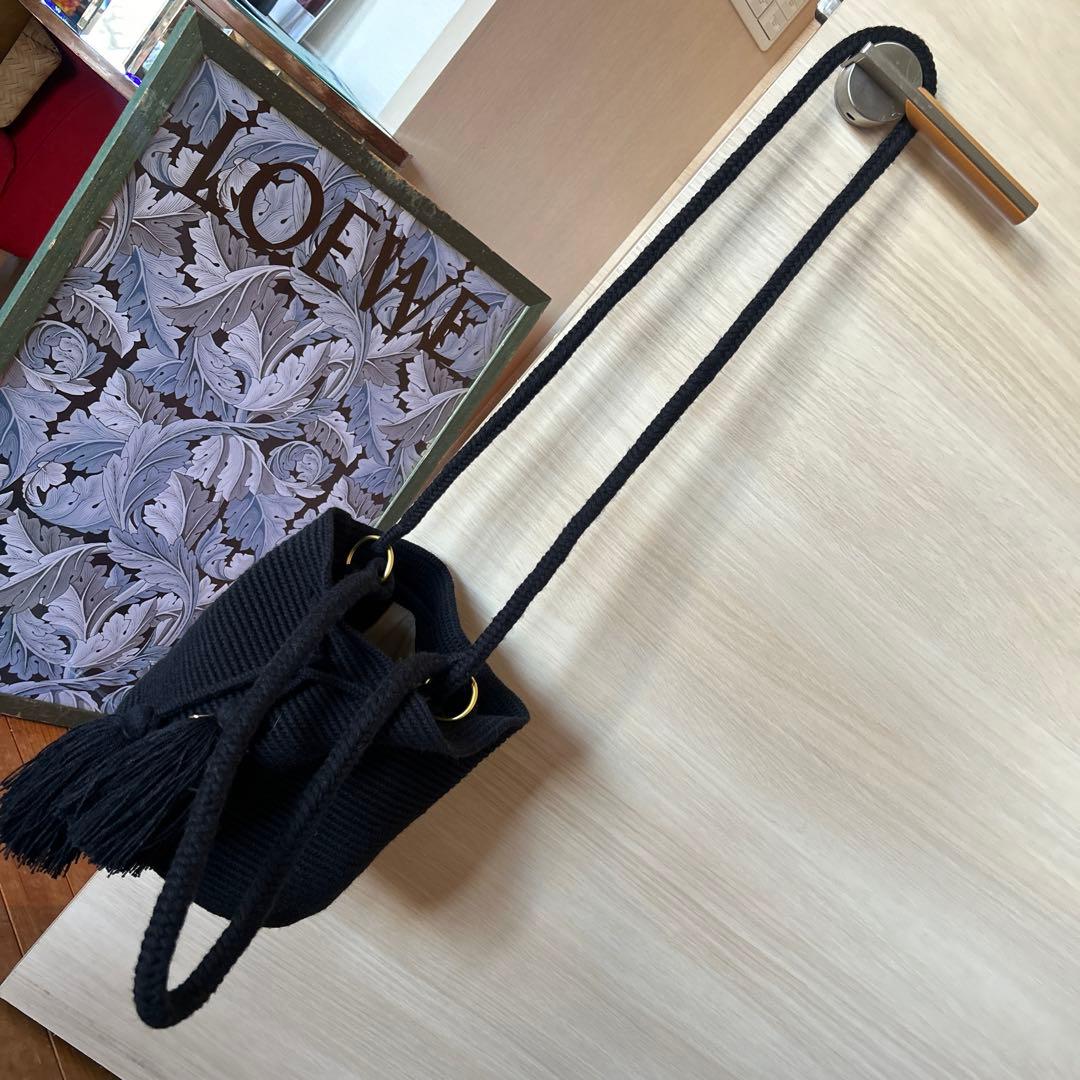 新品CHILA BAGS黒フリンジ付きニット編ショルダーバッグハンドメイド手作り