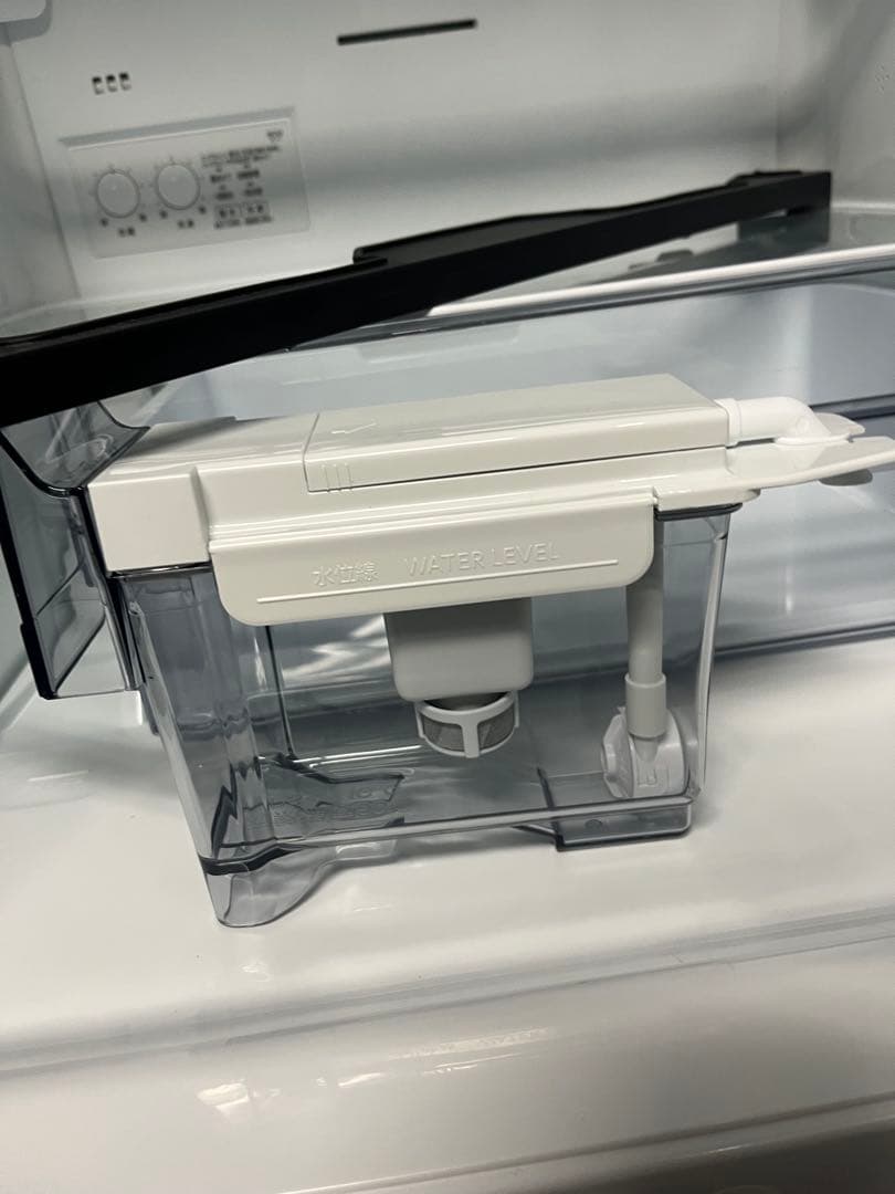 【2024年製】TOSHIBA冷凍冷蔵庫326Lブラック自動氷製造可能識別T
