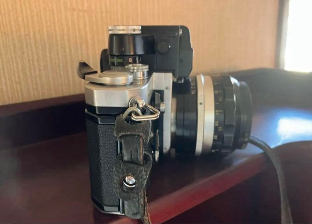 Nikon 一眼レフカメラ 50mmレンズ付き