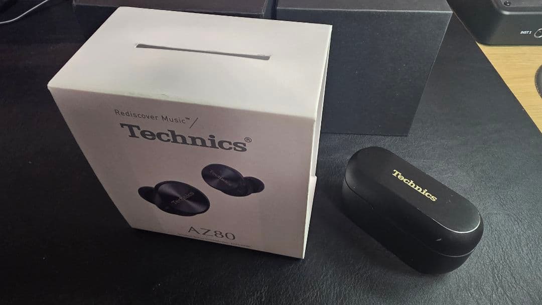 Technics EAH-AZ80 ワイヤレスヘッドホン(片耳とケースのみ)