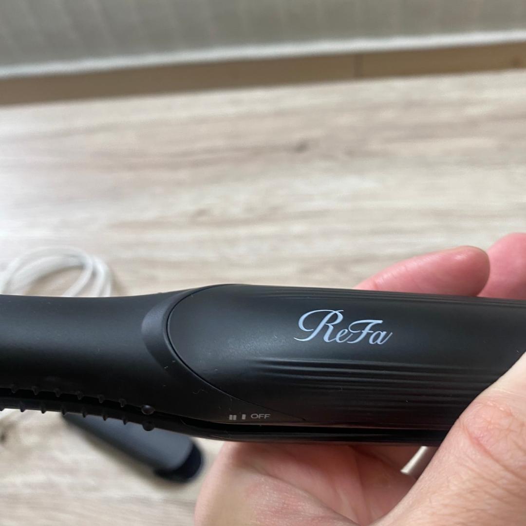 【使用回数3回】美品✨ReFa ブラック ストレートヘアアイロン　リファ　黒