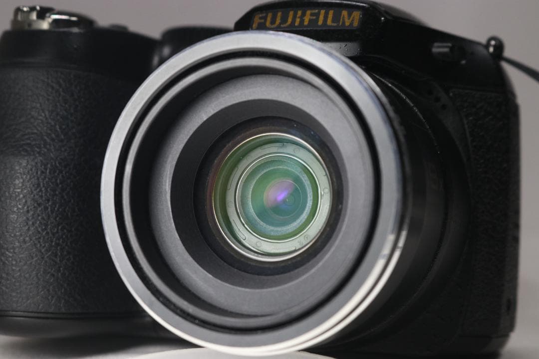 【美品】 FUJIFILM FinePix S2800HD ブラック 動作確認済