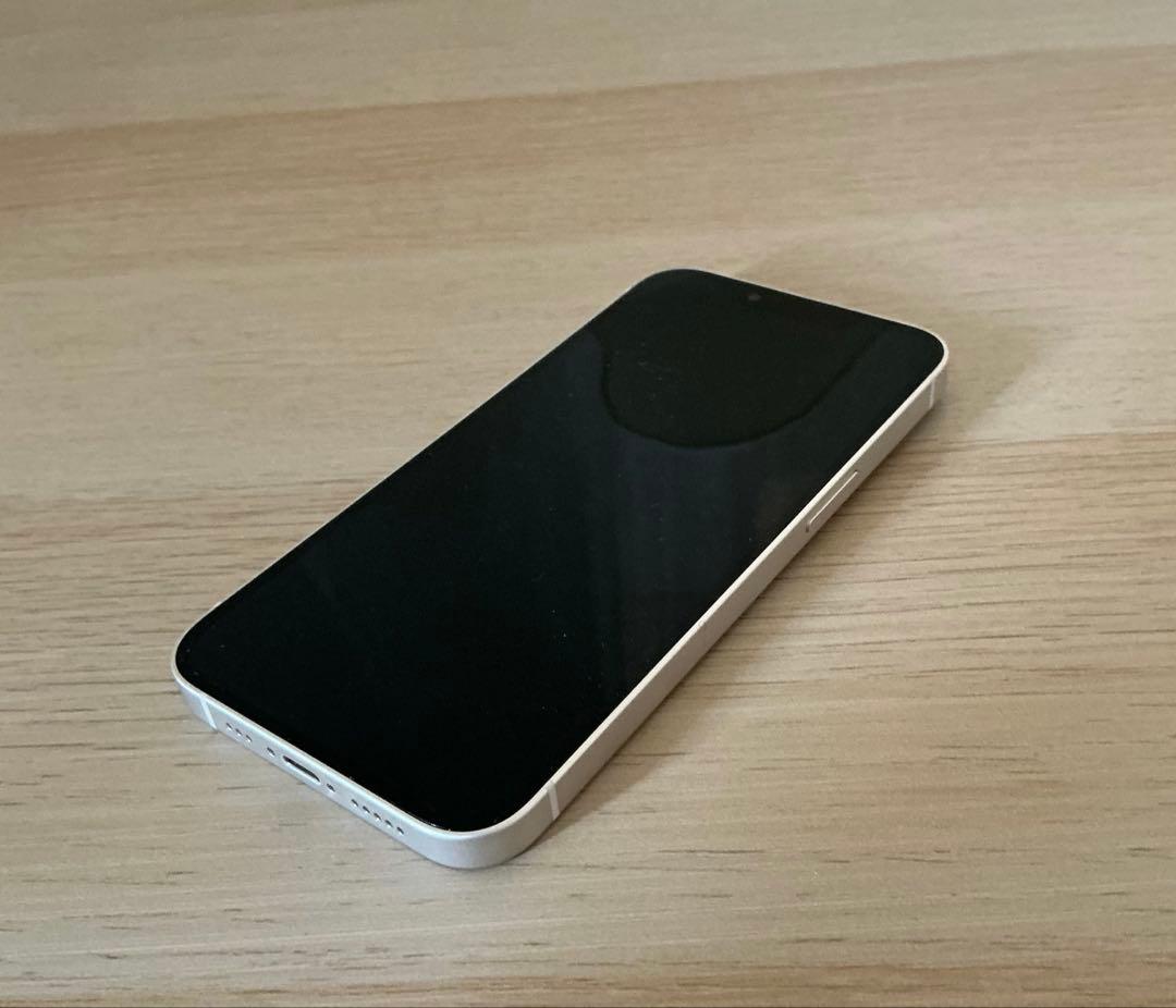 iPhone13 本体 128GB スターライト simフリー