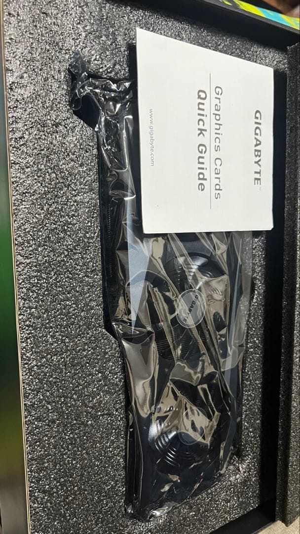 グラフィックボード・グラボ・ビデオカード GIGABYTE Radeon RX 6650 XT 8GB OC