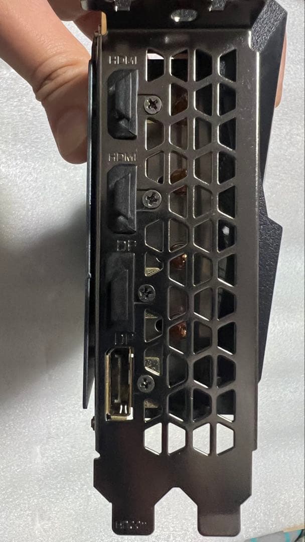 グラフィックボード・グラボ・ビデオカード GIGABYTE Radeon RX 6650 XT 8GB OC
