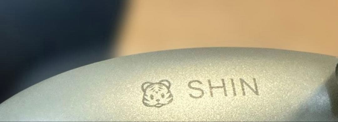 サ*ケ様 【正規品】AirPods MAX 第一世代 Lightning グリー
