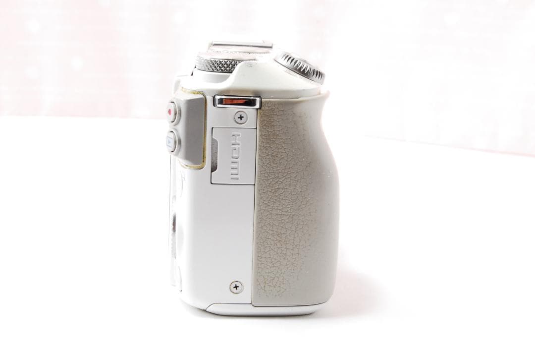 〓ジャンク（故障）品〓キヤノン Canon EOS M3 ミラーレス一眼カメラ