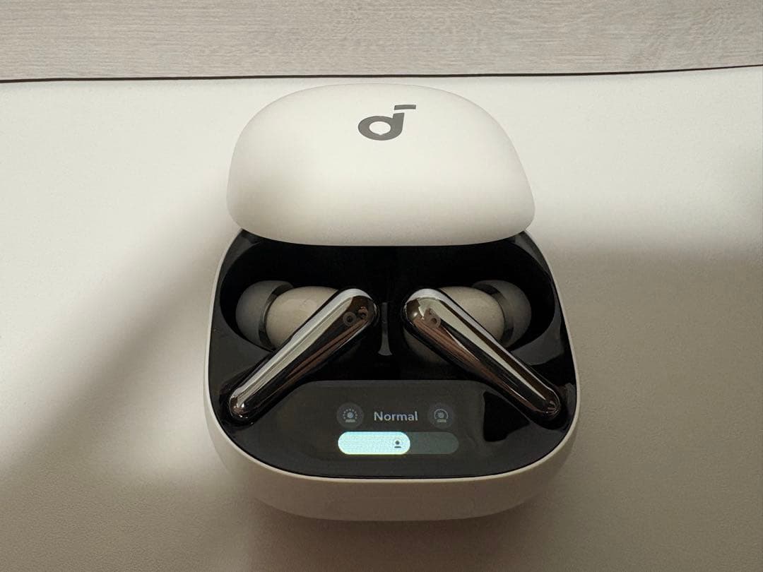 Anker Soundcore Liberty 4 Proホワイト