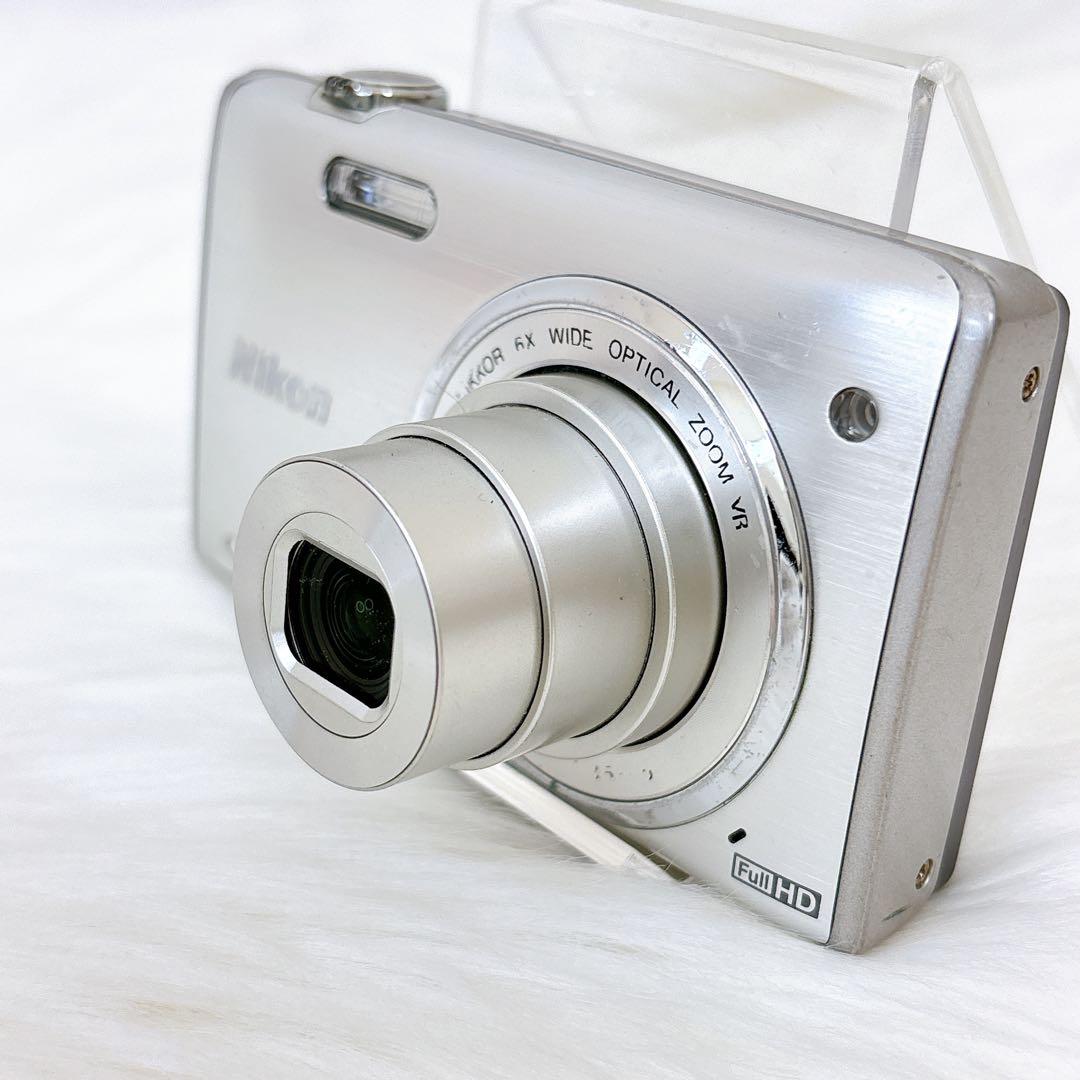 箱付き✨ニコン　クールピクス　s5200 デジカメ　コンデジ　コンパクト