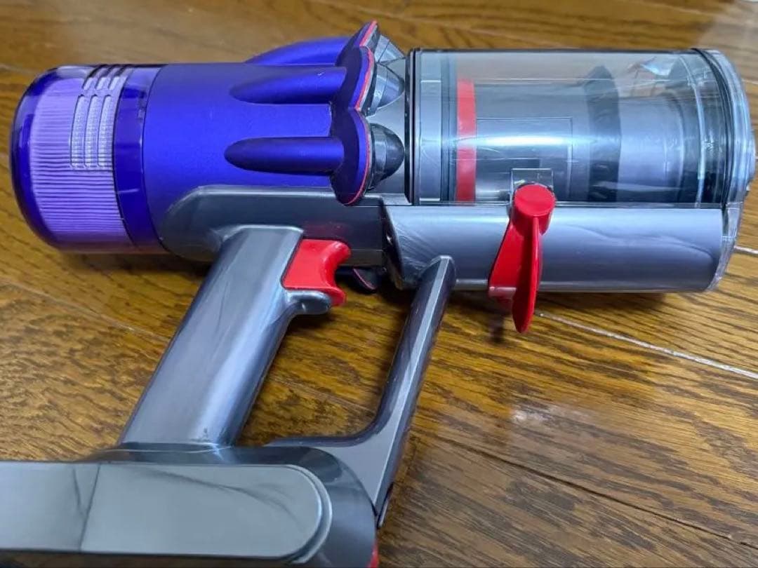 期間限定値下げ中 Dyson V12 SV18 本体　内部清掃 完動良品①
