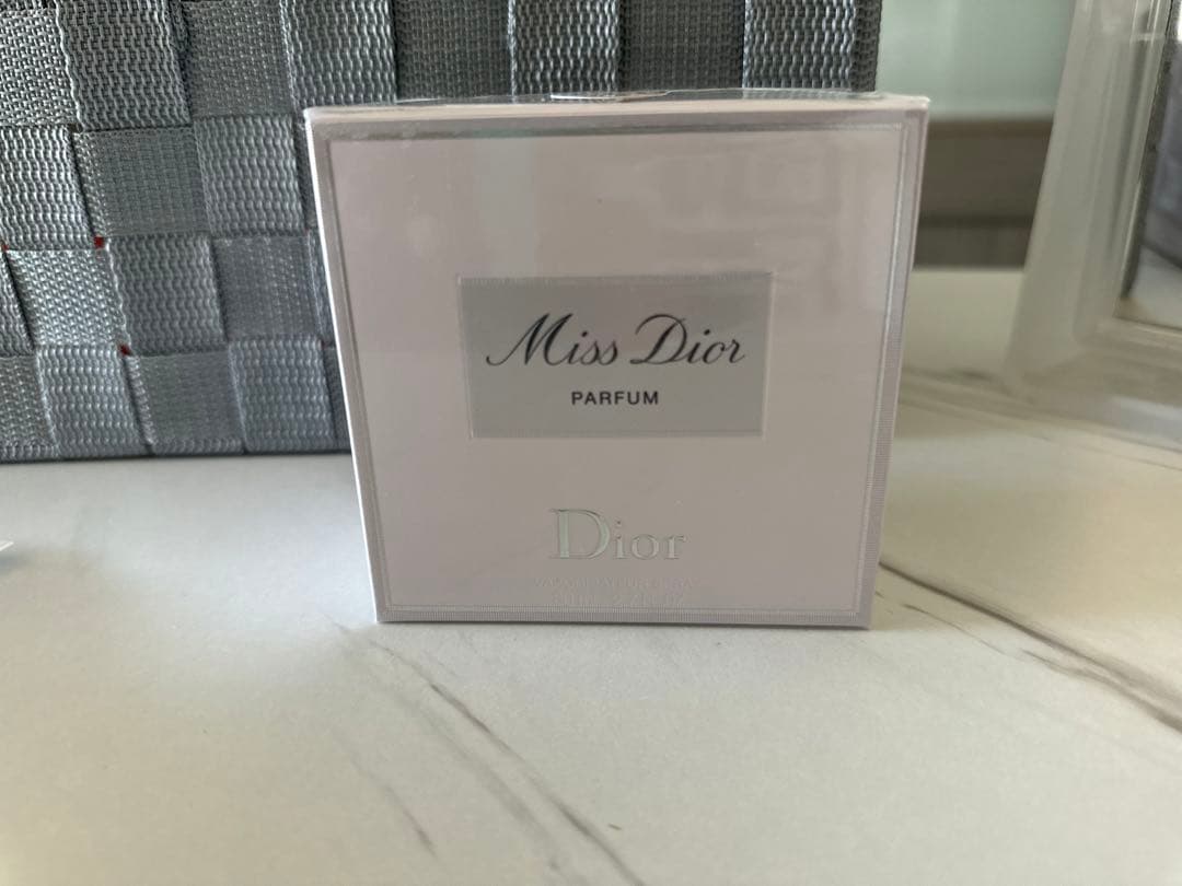 香水(女性用) Dior Miss Dior PARFUM NATURAL SPRAY