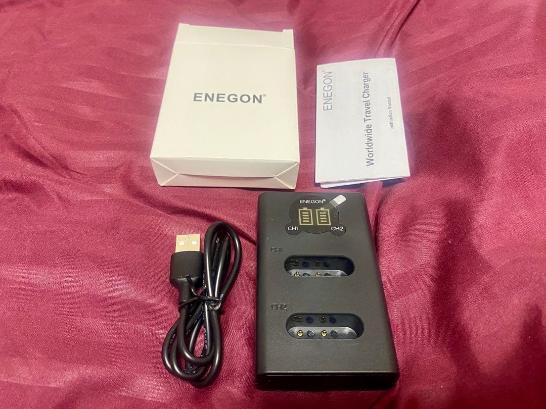 【届いてすぐ使える】SONY ZV-1II VLOGCAMホワイト【美品】