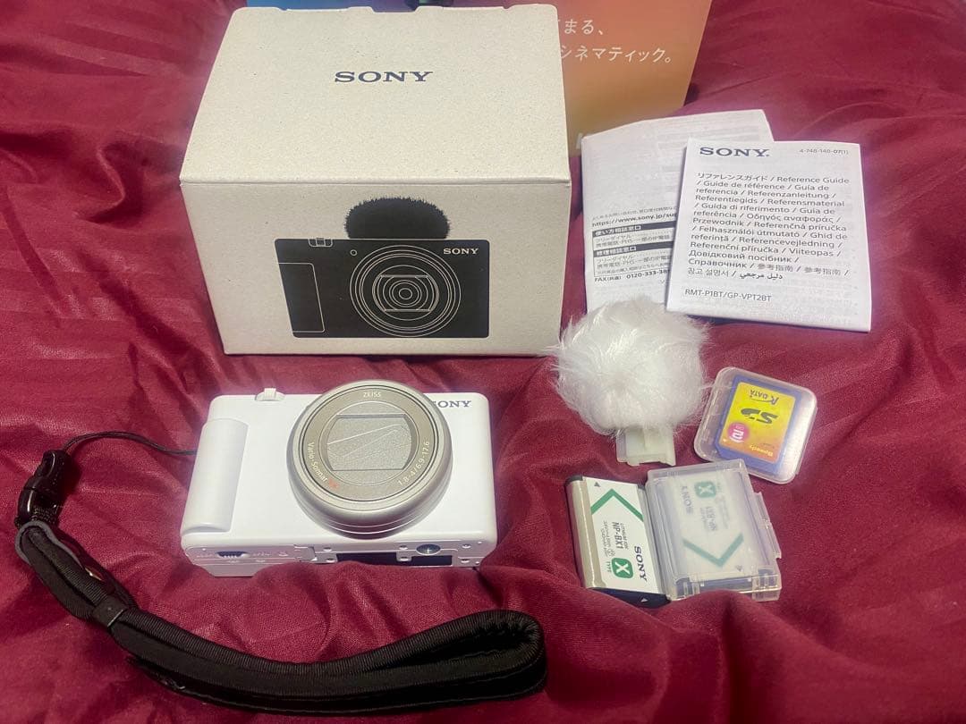 【届いてすぐ使える】SONY ZV-1II VLOGCAMホワイト【美品】