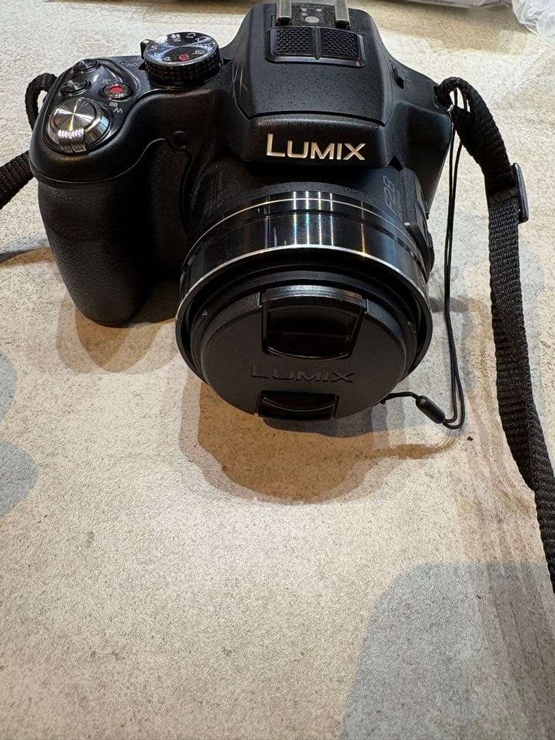 Panasonic DMC-FZ200 デジタルカメラ